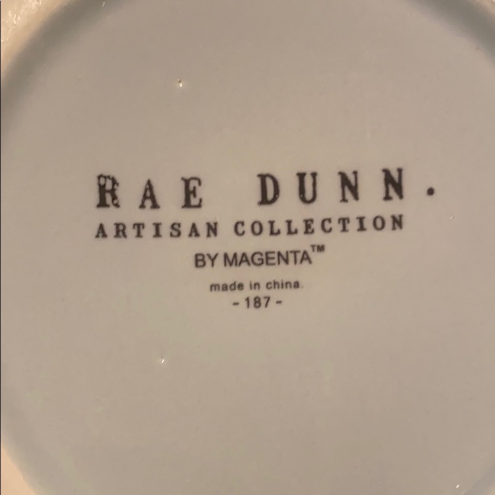 Rae Dunn “Hop” ceramic Easter basket. - Picture 5 of 5